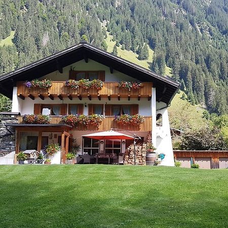 Haus Hubertus - Gaestehaus Sahler Partenen Ngoại thất bức ảnh