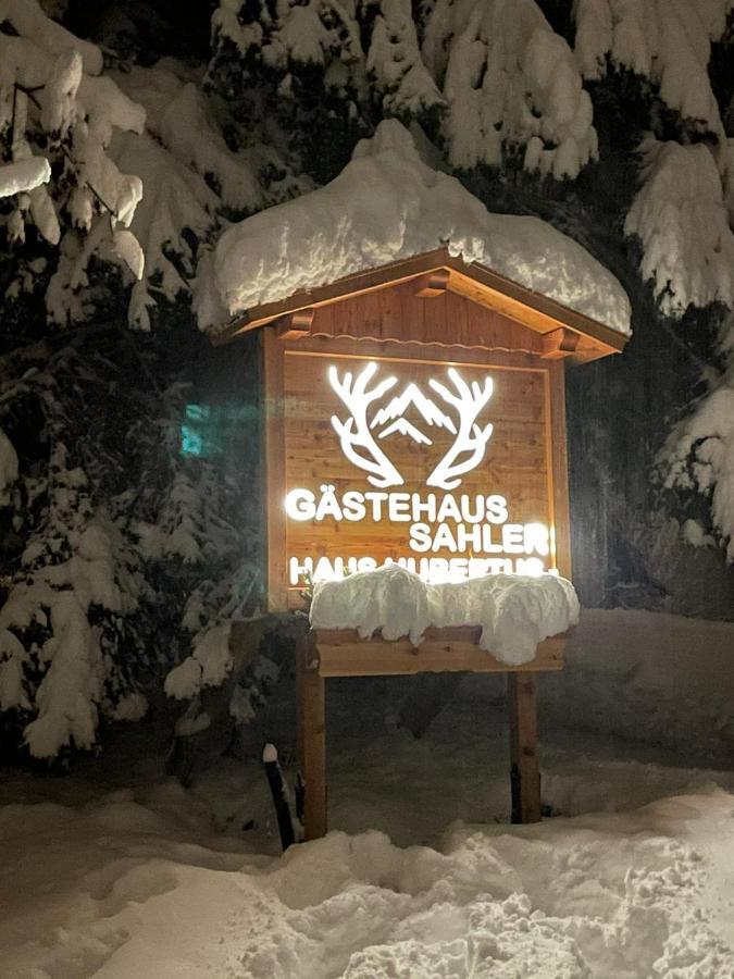 Haus Hubertus - Gaestehaus Sahler Partenen Ngoại thất bức ảnh