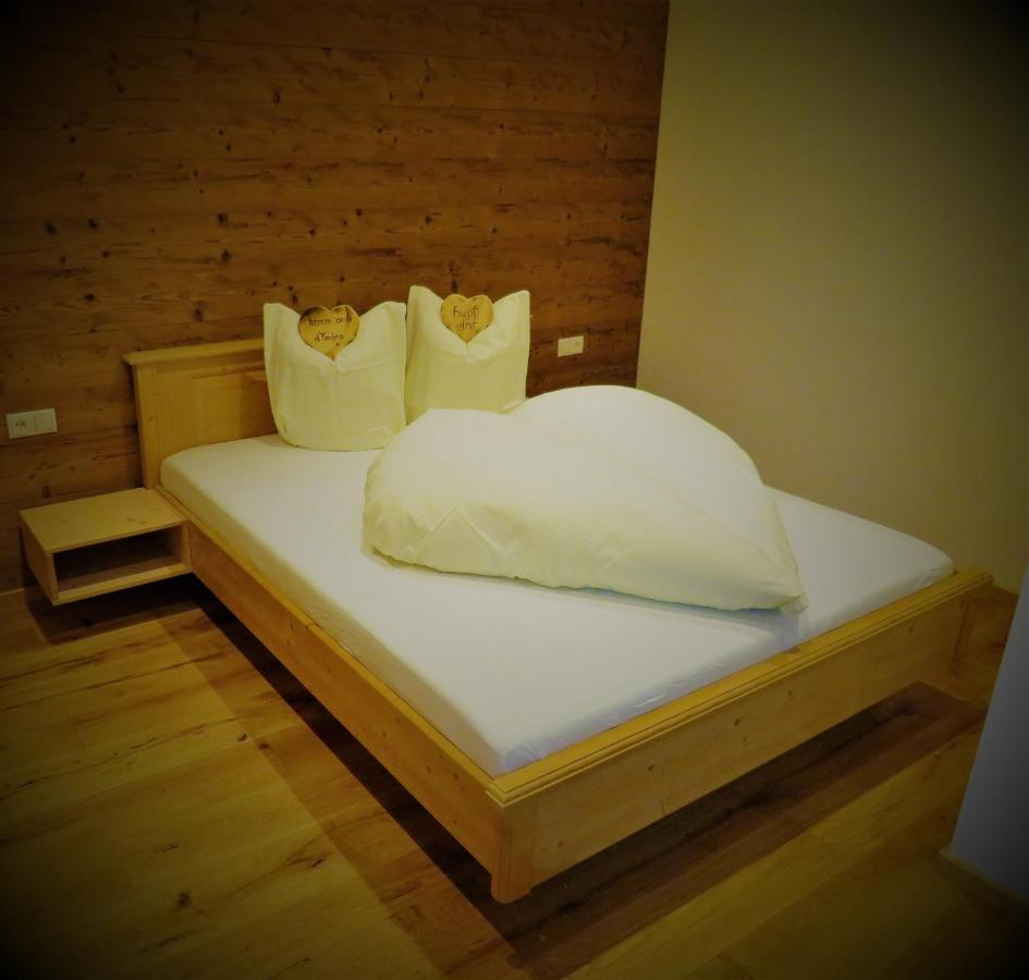 Haus Hubertus - Gaestehaus Sahler Partenen Ngoại thất bức ảnh