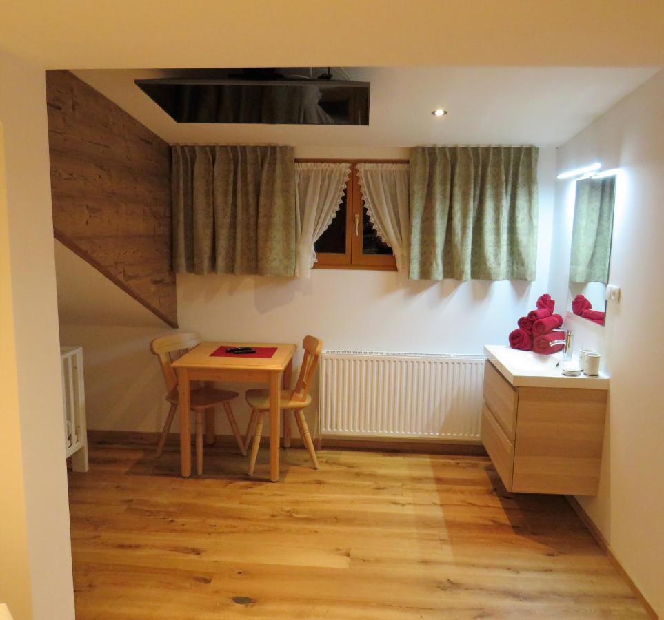 Haus Hubertus - Gaestehaus Sahler Partenen Ngoại thất bức ảnh